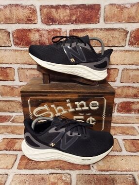 Pre-owned 2024 New Balance Fresh Foam Arishi